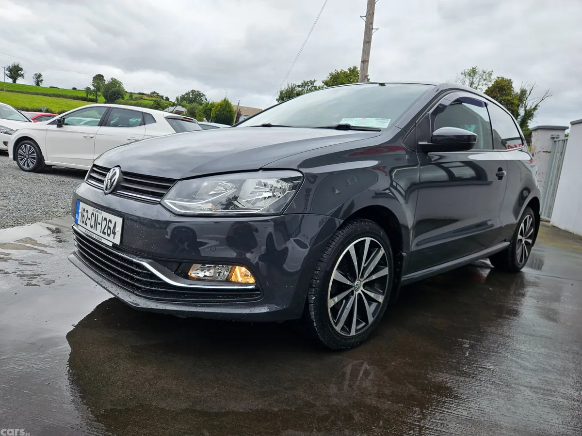 Volkswagen Polo Hatchback, Petrol, 2016, Grey
