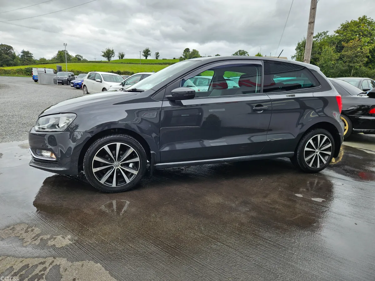 Volkswagen Polo Hatchback, Petrol, 2016, Grey