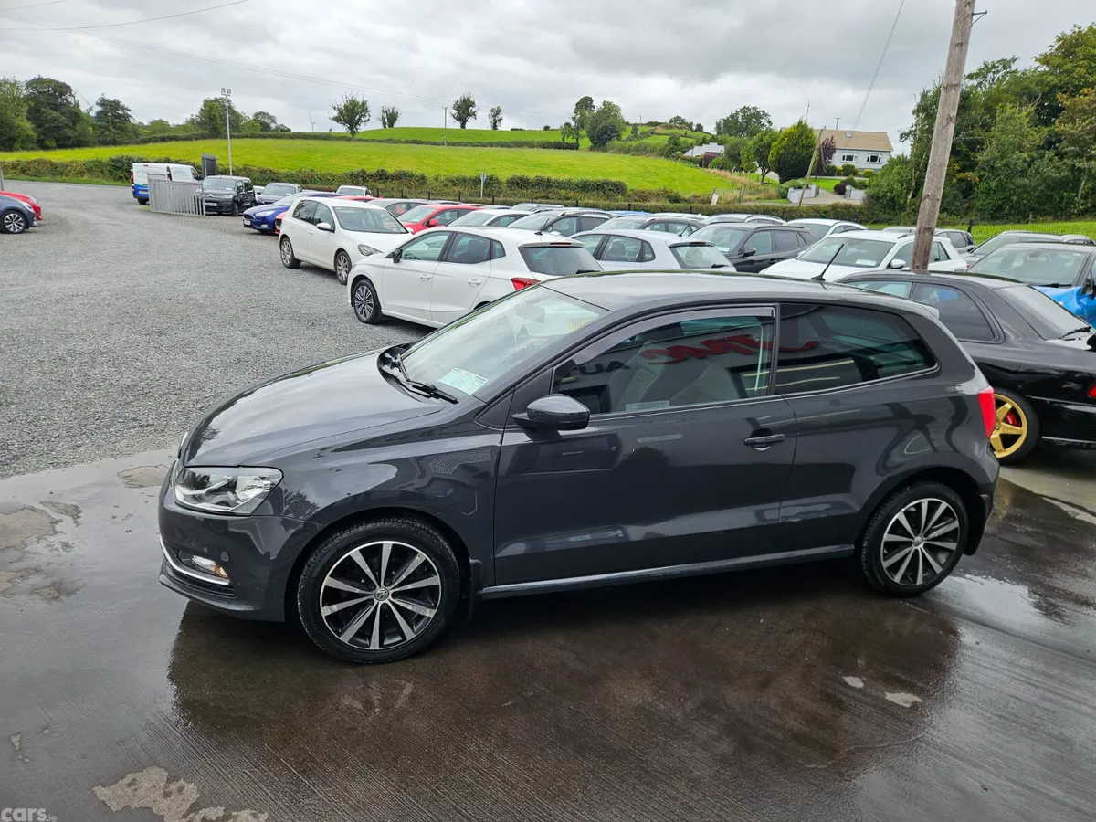 Volkswagen Polo Hatchback, Petrol, 2016, Grey