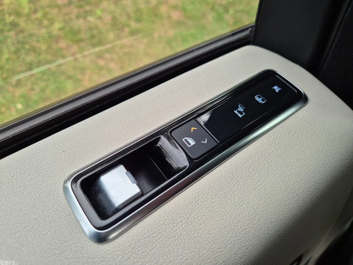 Land Rover Range Rover SUV, Petrol Plug-in Hybrid, 2021, Grey