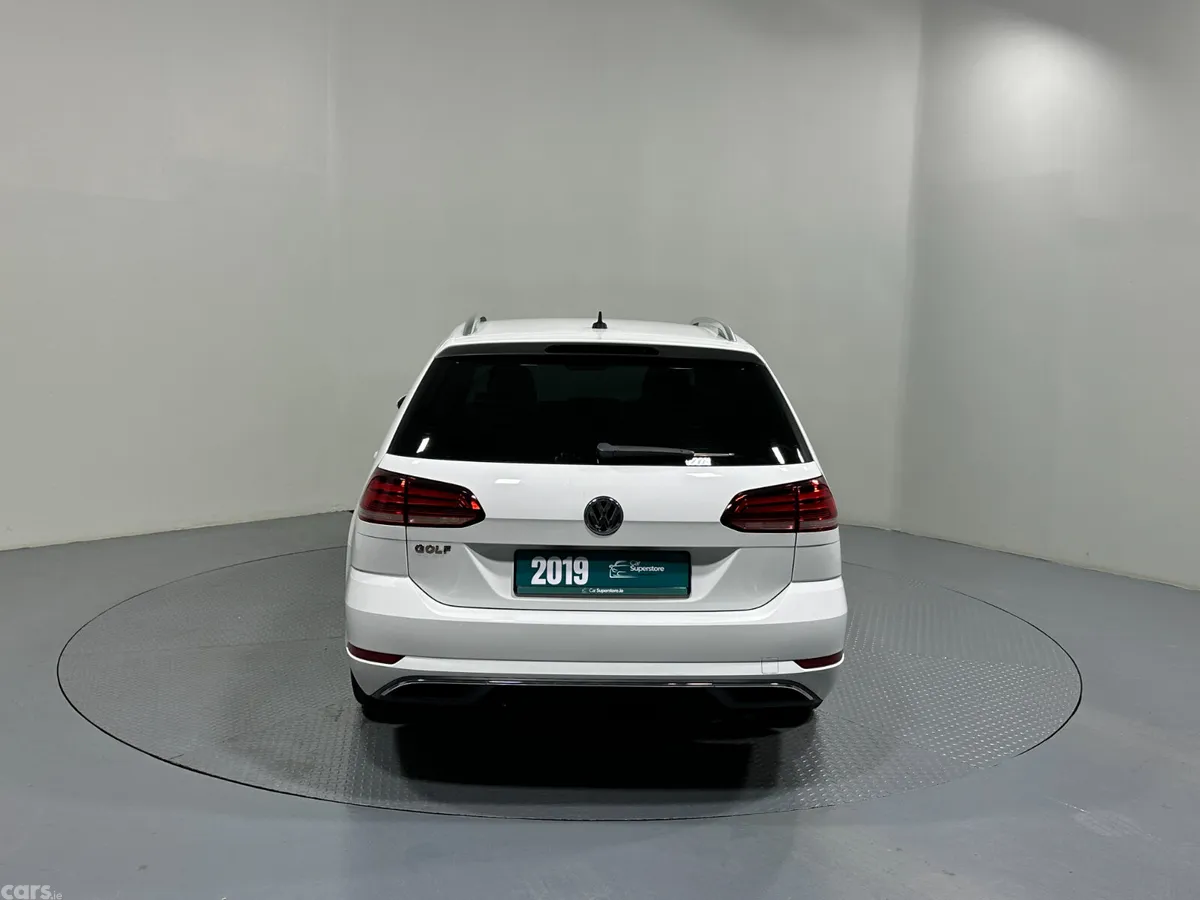 Volkswagen Golf Estate, Petrol, 2019, White