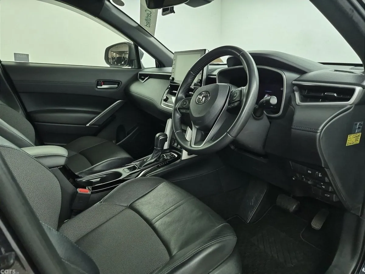 Toyota Corolla Cross SUV, Petrol Hybrid, 2023, Black