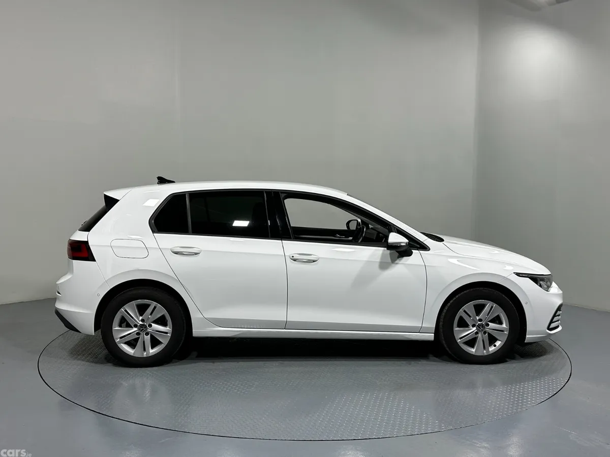 Volkswagen Golf Hatchback, Petrol, 2021, White