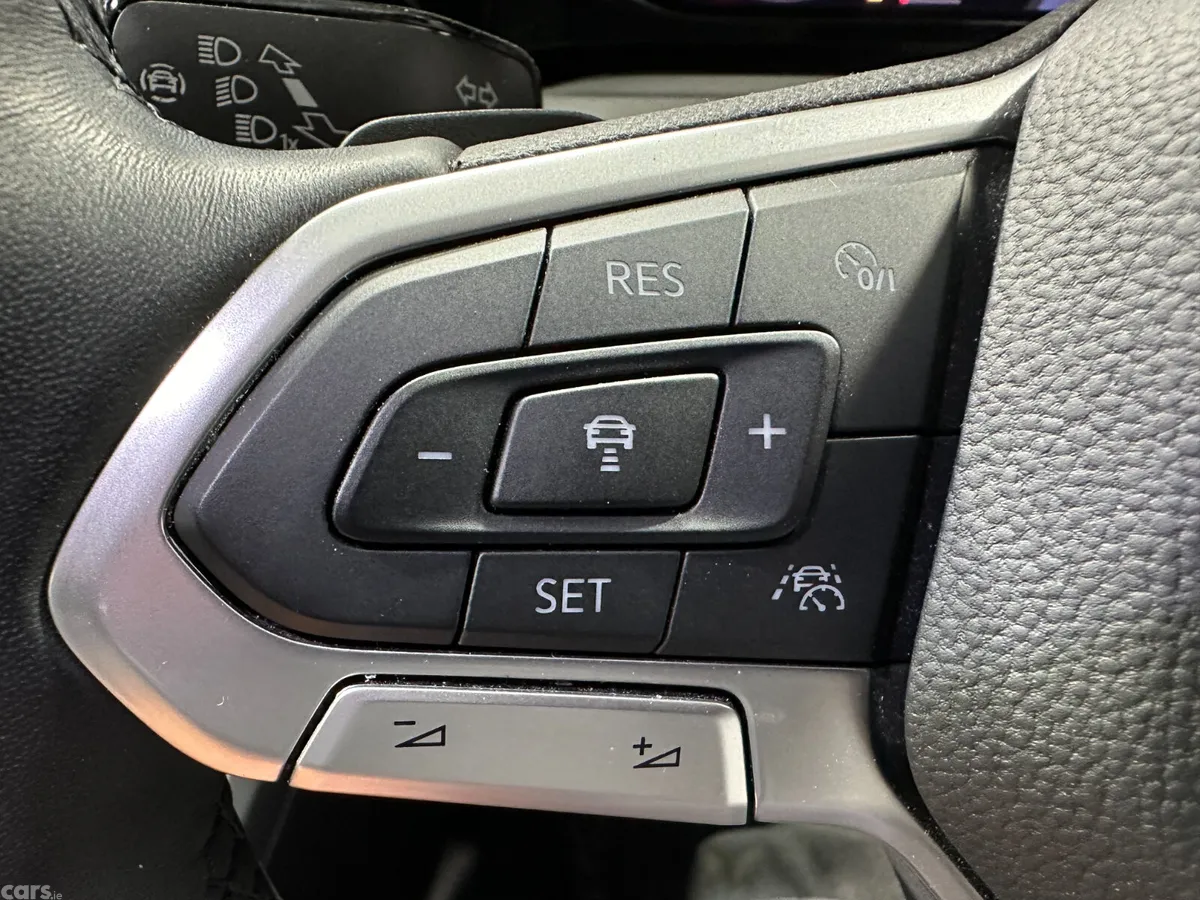 Volkswagen Golf Hatchback, Petrol, 2021, White