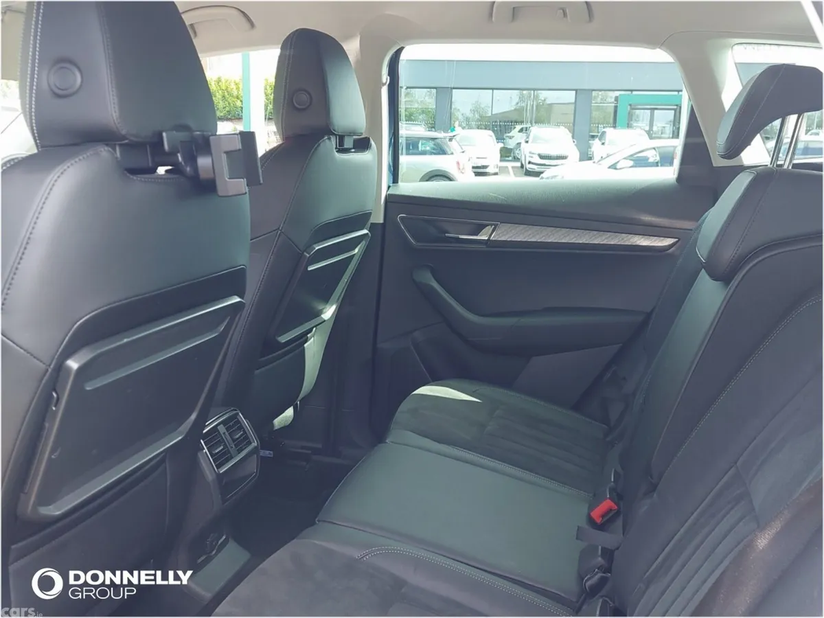 Skoda Karoq Estate, Petrol, 2023, Blue