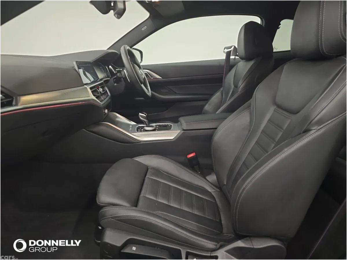 BMW 4-Series Coupe, Diesel, 2023, Black