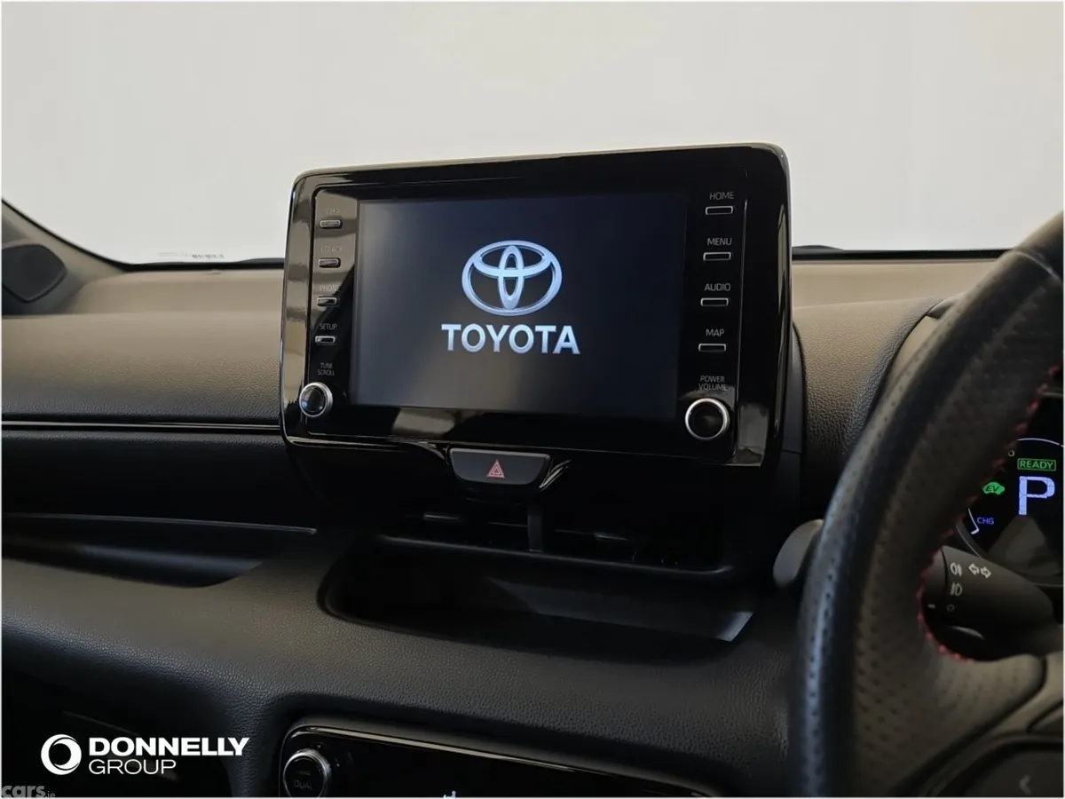 Toyota Yaris Hatchback, Petrol Hybrid, 2023, Grey