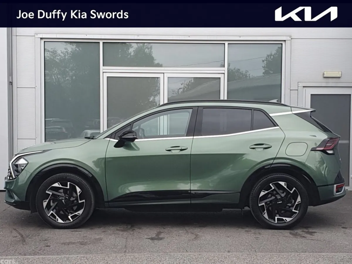 Kia Sportage SUV, Petrol Hybrid, 2024, Green