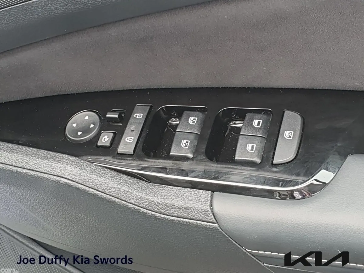 Kia Sportage SUV, Petrol Hybrid, 2024, Green