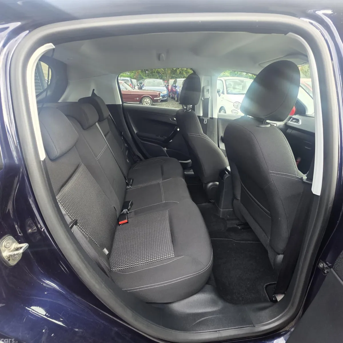 Peugeot 208 Hatchback, Petrol, 2018, Blue
