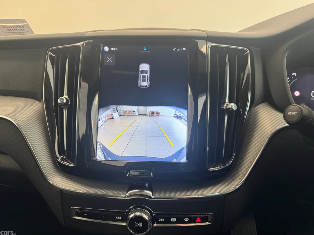 Volvo XC60 SUV, Petrol Plug-in Hybrid, 2024, Grey
