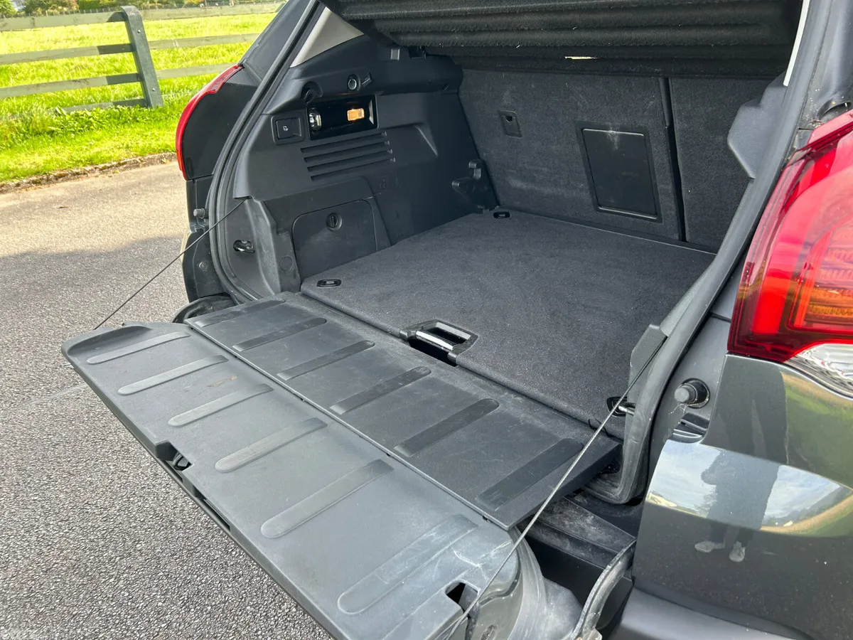 Peugeot 3008 SUV, Diesel, 2015, Grey