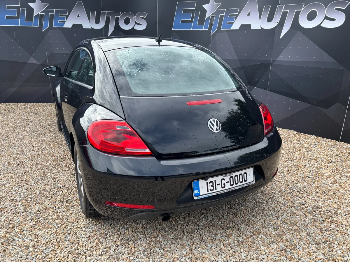 Volkswagen Beetle Hatchback, Petrol, 2013, Black