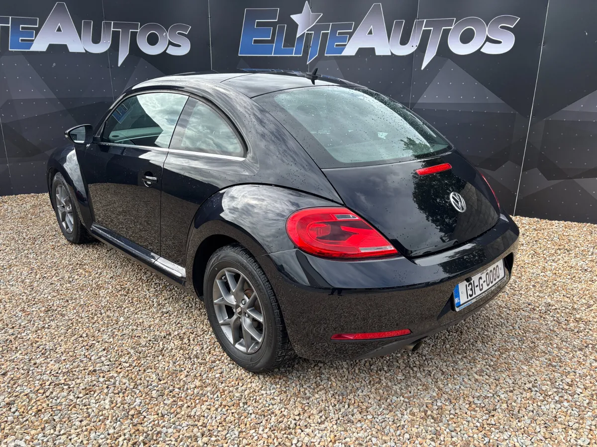 Volkswagen Beetle Hatchback, Petrol, 2013, Black