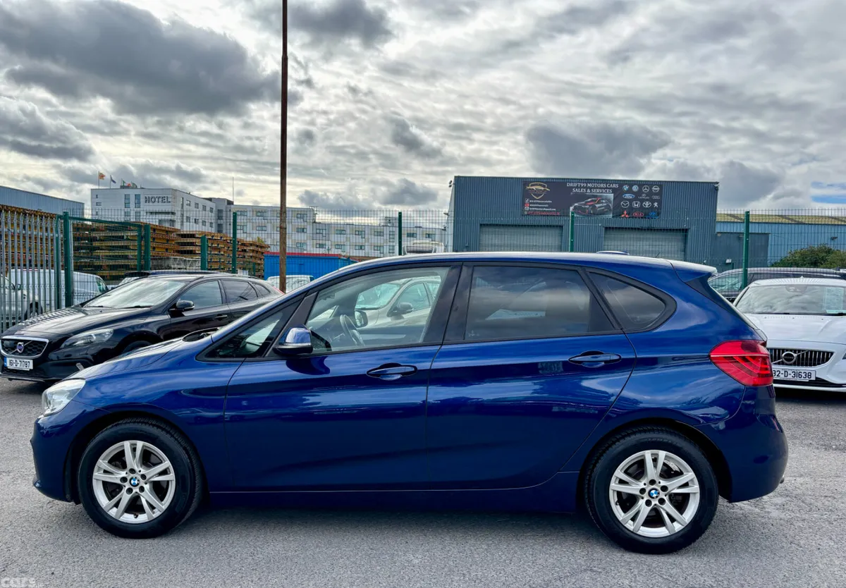 BMW 2-Series Hatchback, Diesel, 2017, Blue