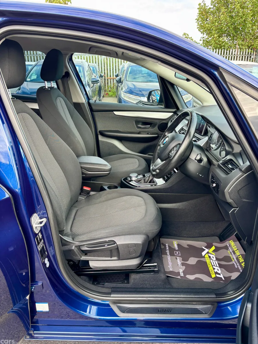 BMW 2-Series Hatchback, Diesel, 2017, Blue