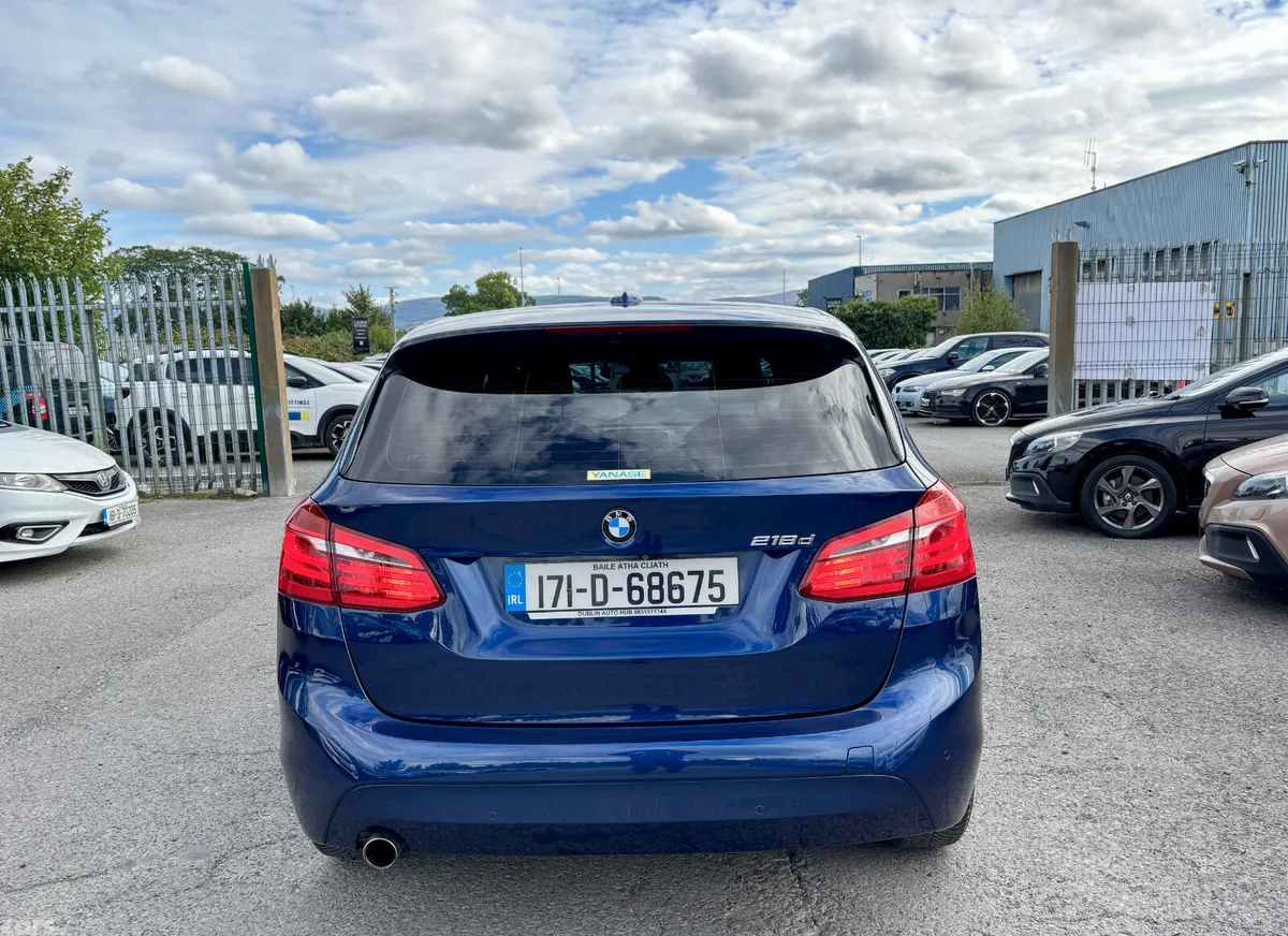 BMW 2-Series Hatchback, Diesel, 2017, Blue