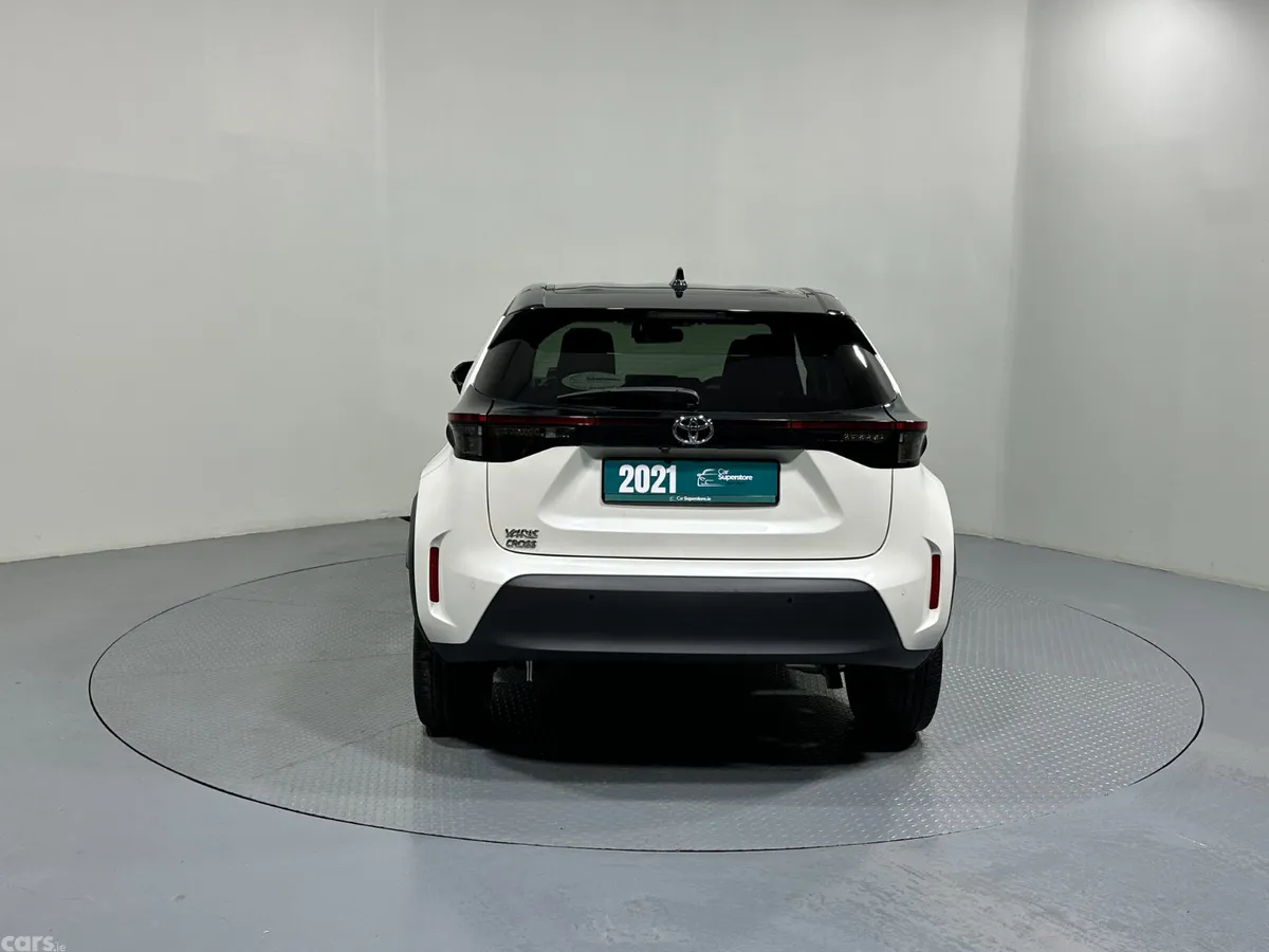 Toyota Yaris Cross SUV, Petrol, 2021, White