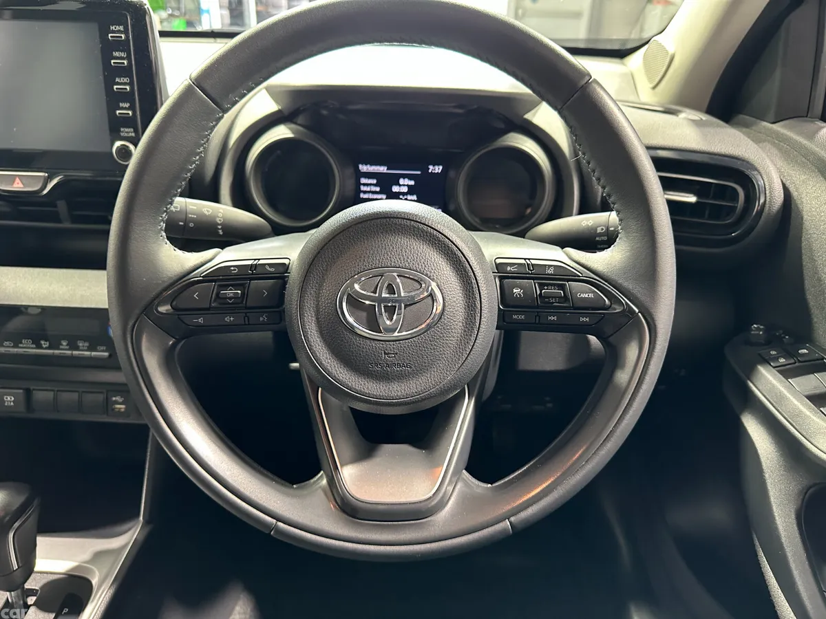 Toyota Yaris Cross SUV, Petrol, 2021, White