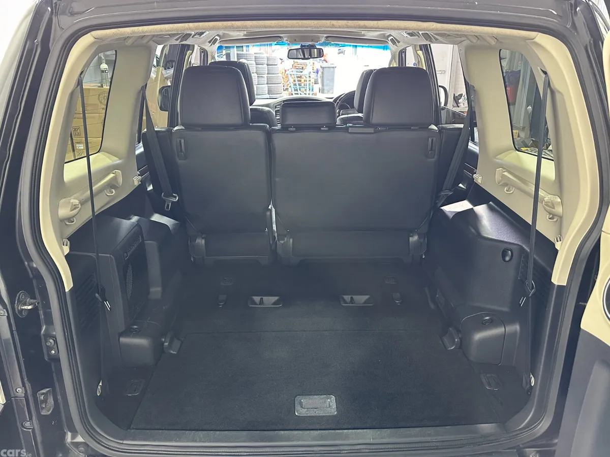 Mitsubishi Pajero SUV, Diesel, 2014, Black
