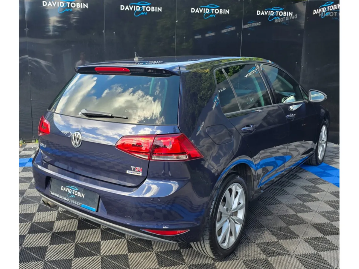 Volkswagen Golf Hatchback, Petrol, 2016, Blue