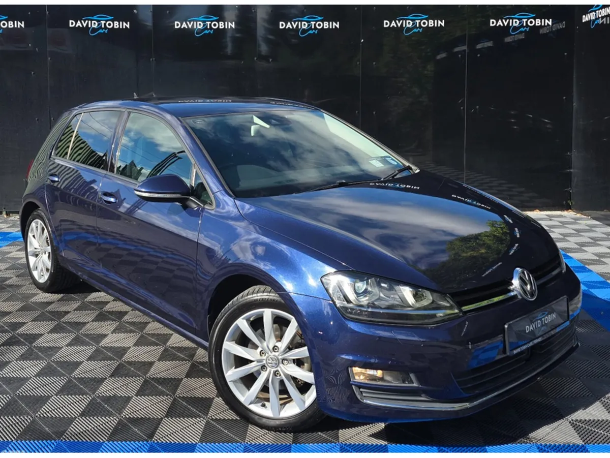 Volkswagen Golf Hatchback, Petrol, 2016, Blue
