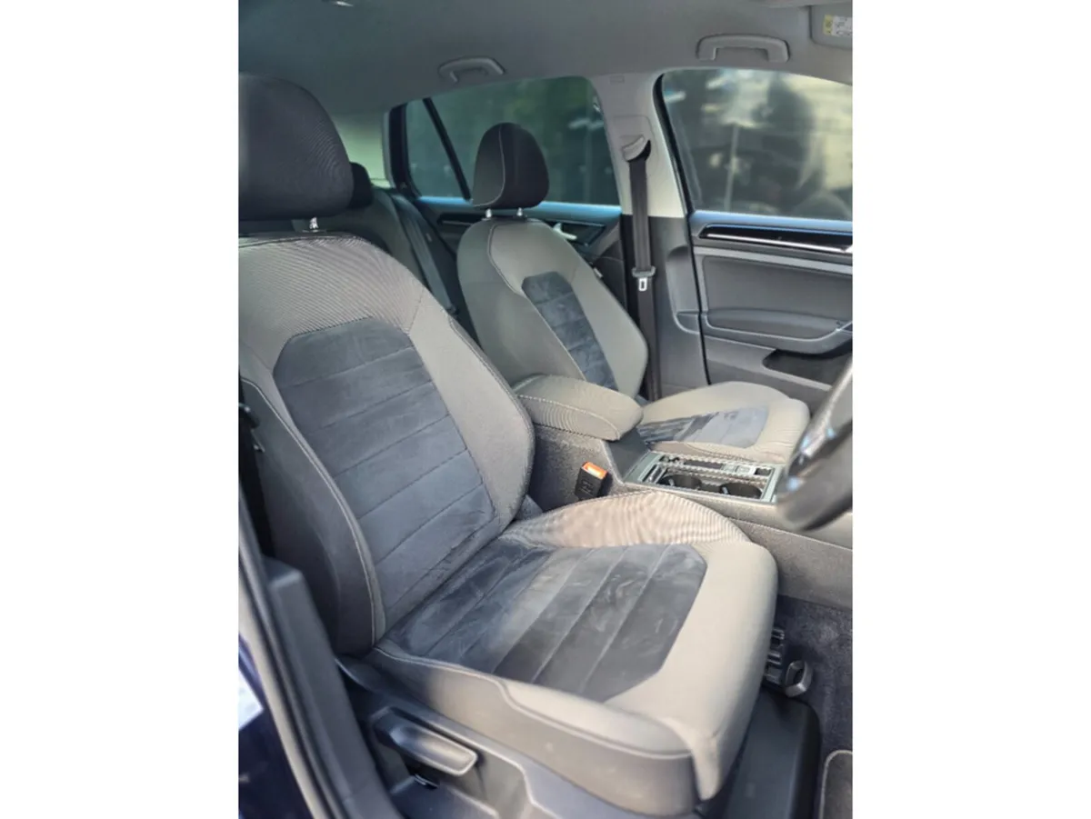 Volkswagen Golf Hatchback, Petrol, 2016, Blue