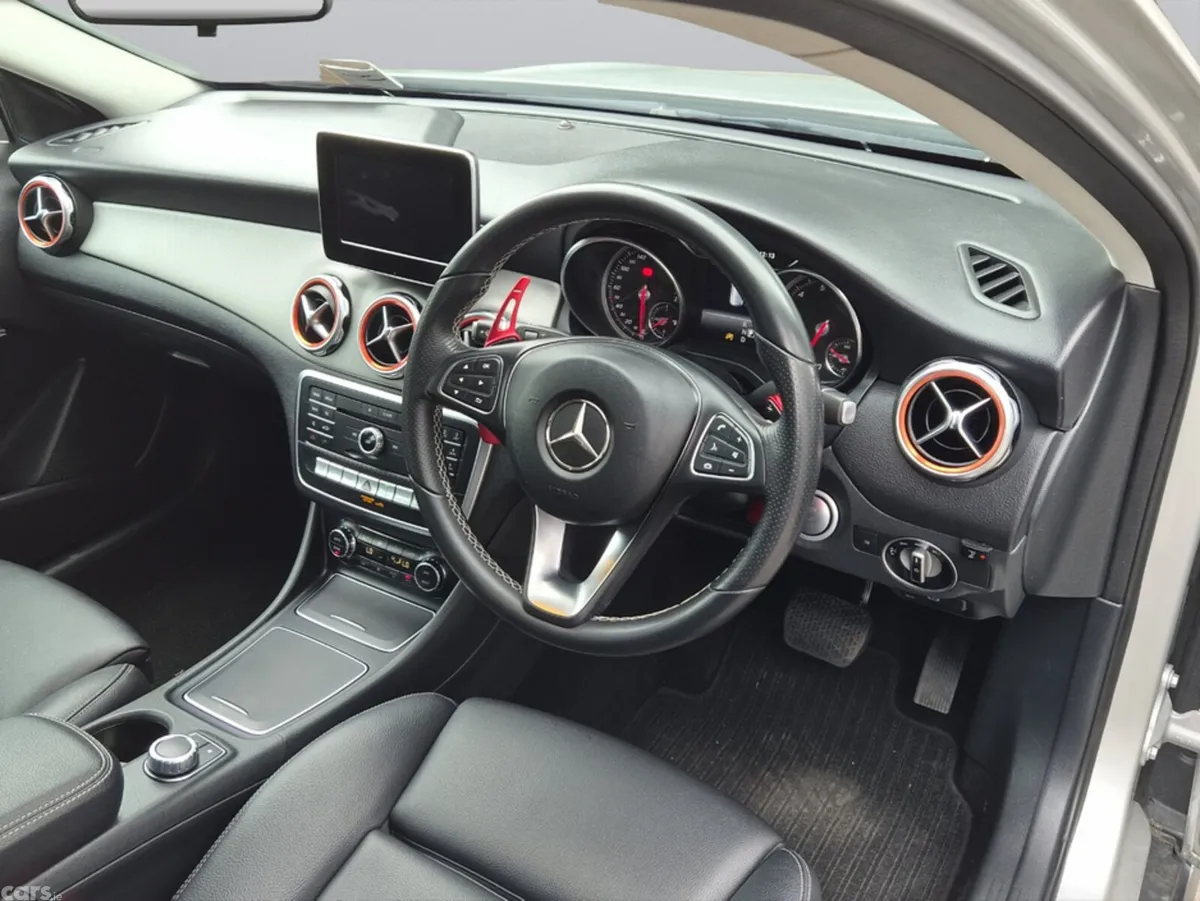 Mercedes-Benz GLA Estate, Petrol, 2018, Grey