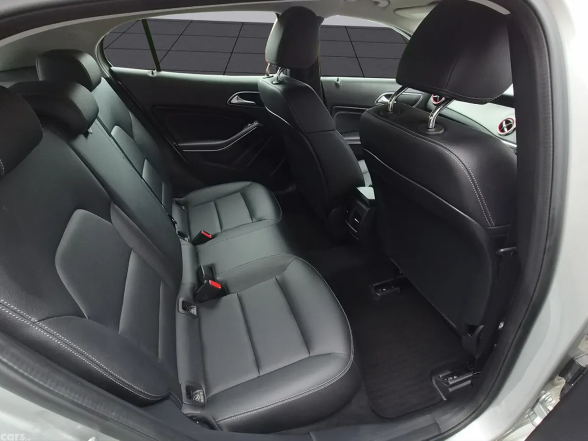 Mercedes-Benz GLA Estate, Petrol, 2018, Grey