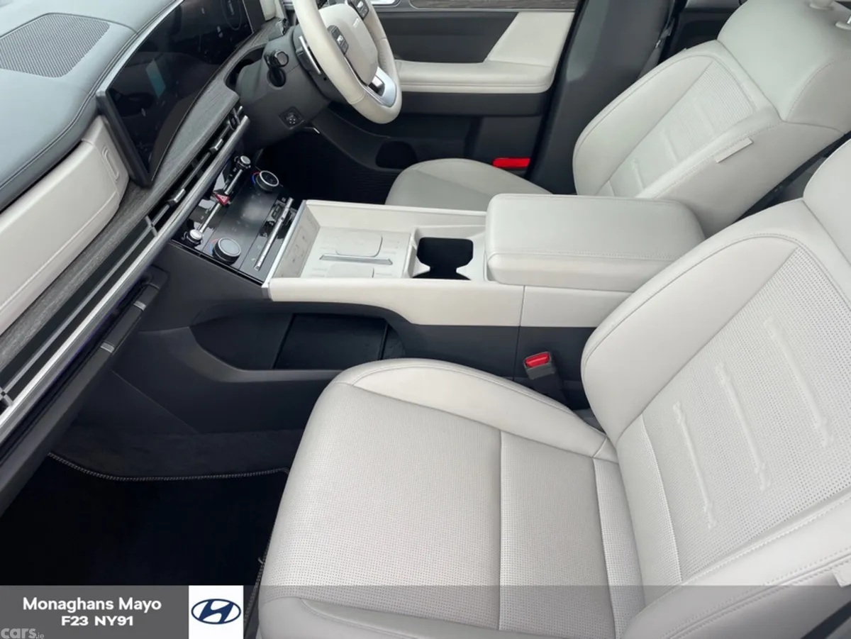 Hyundai Santa Fe SUV, Petrol Plug-in Hybrid, 2026, Blue