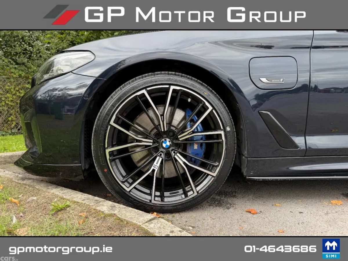 BMW 5-Series Saloon, Petrol Plug-in Hybrid, 2022, Black