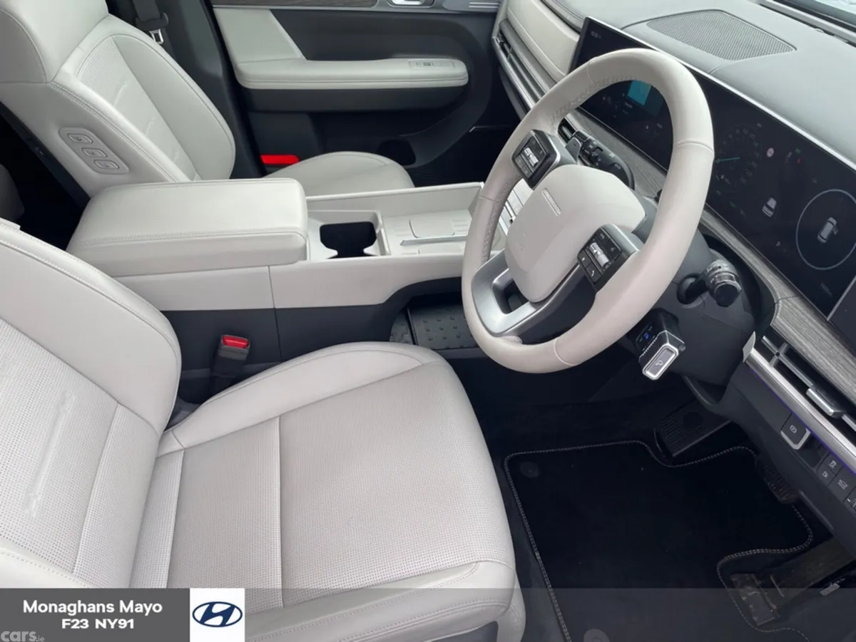 Hyundai Santa Fe SUV, Petrol Plug-in Hybrid, 2026, Blue