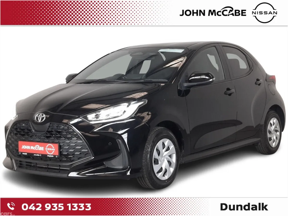 Toyota Yaris Hatchback, Petrol Hybrid, 2024, Black