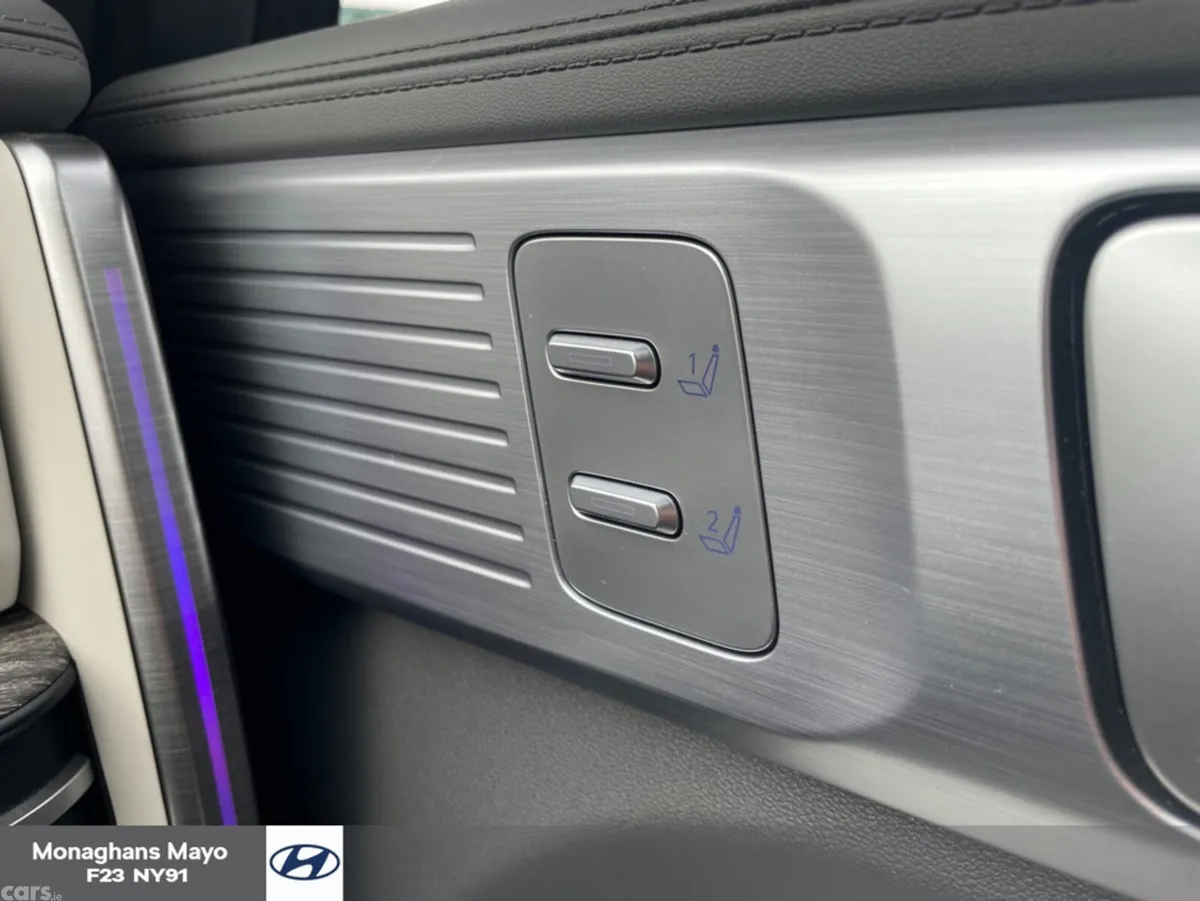 Hyundai Santa Fe SUV, Petrol Plug-in Hybrid, 2026, Blue