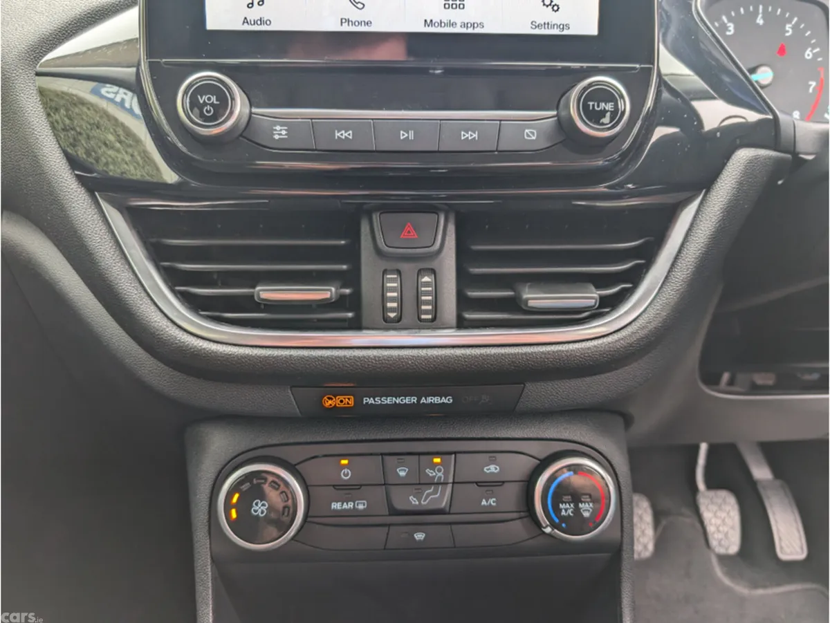 Ford Fiesta Hatchback, Petrol, 2020, Grey