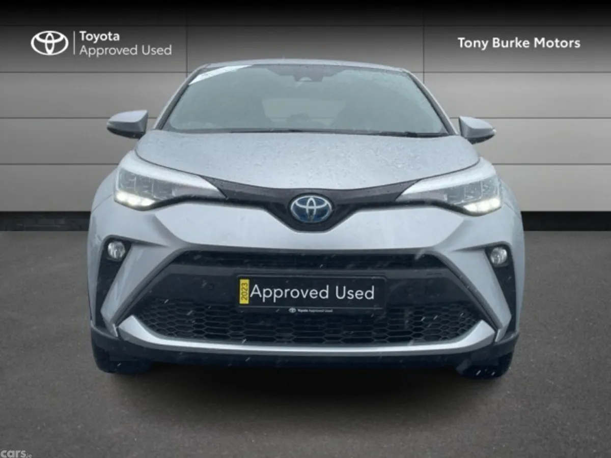 Toyota C-HR SUV, Petrol Hybrid, 2023, Silver