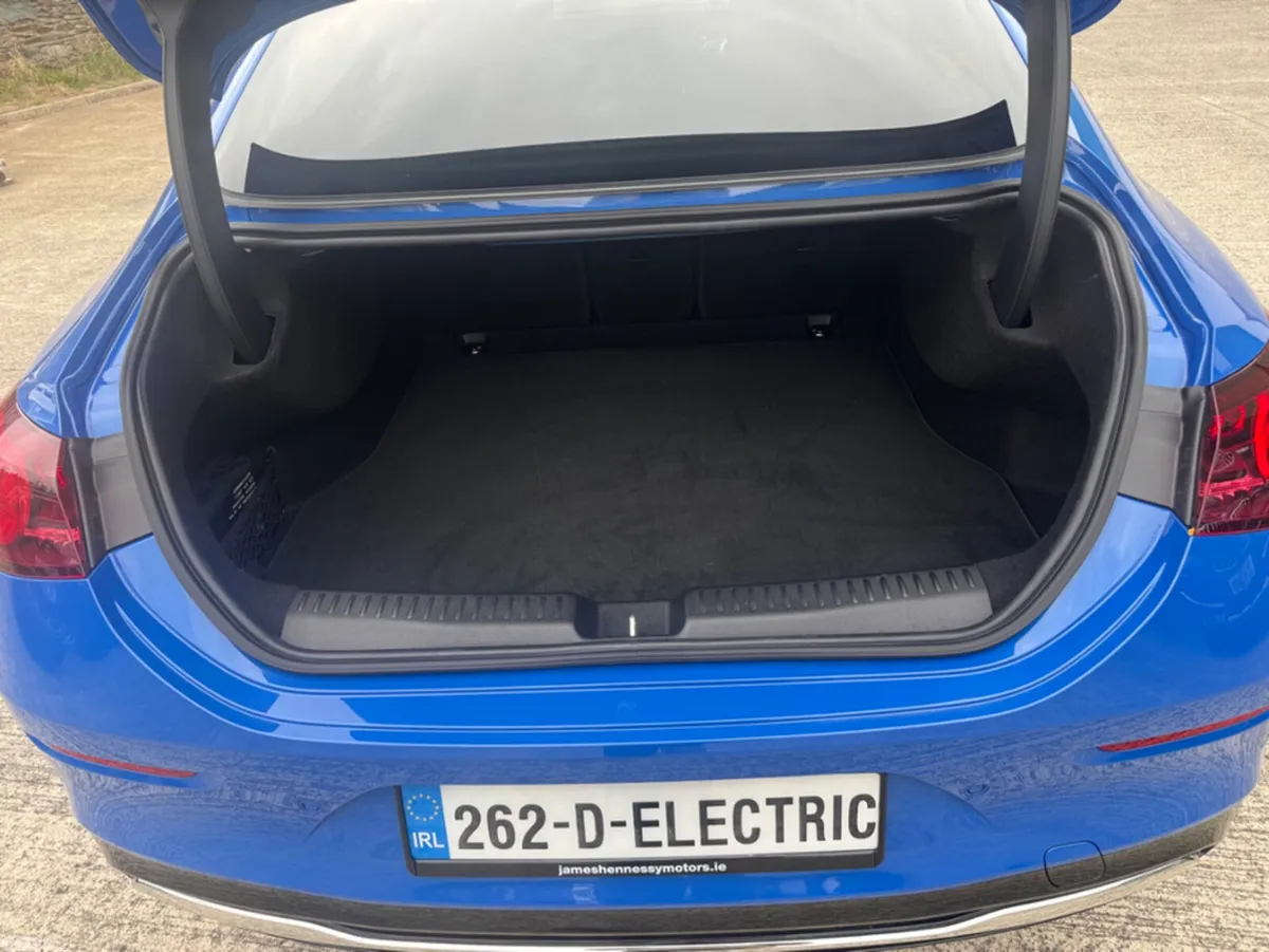Mercedes-Benz CLA Saloon, Electric, 2026, Blue