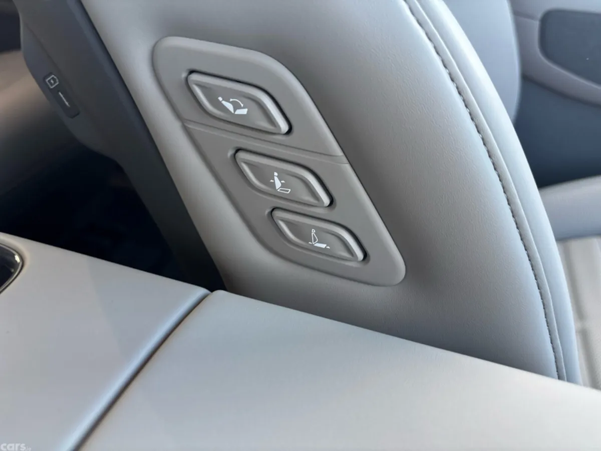 Kia EV9 MPV, Electric, 2026, Grey