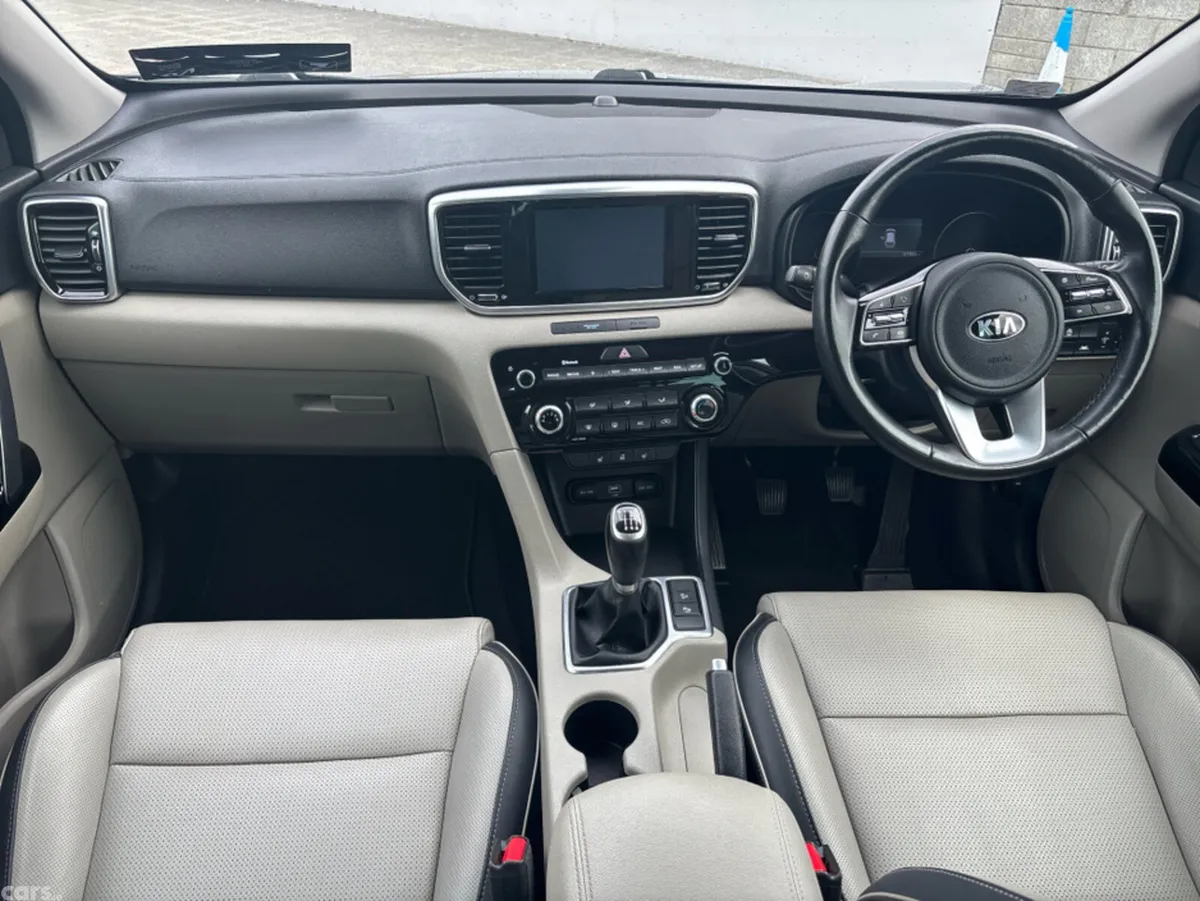 Kia Sportage MPV, Diesel Hybrid, 2020, Black