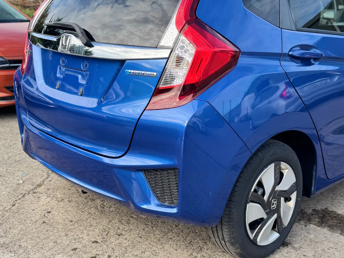Honda Fit Hatchback, Petrol Hybrid, 2014, Blue