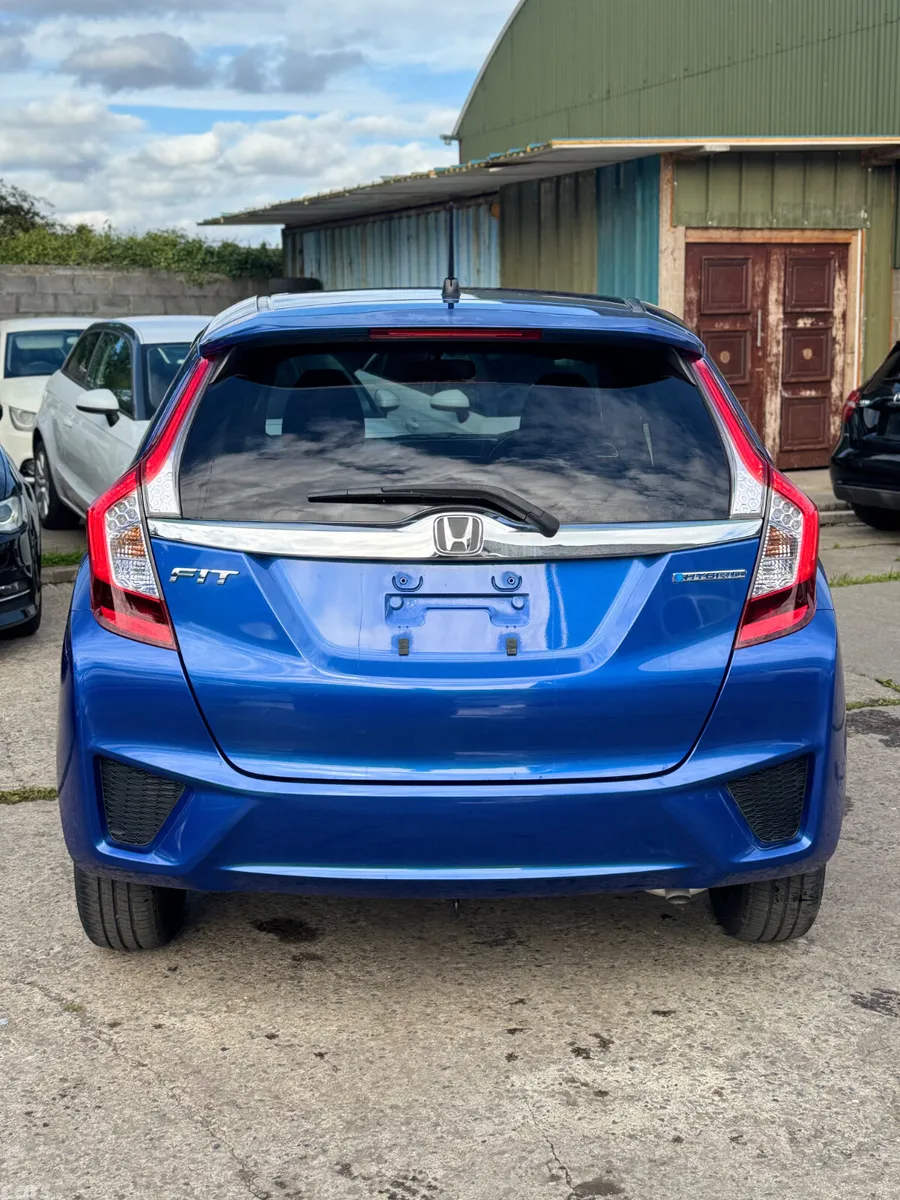 Honda Fit Hatchback, Petrol Hybrid, 2014, Blue