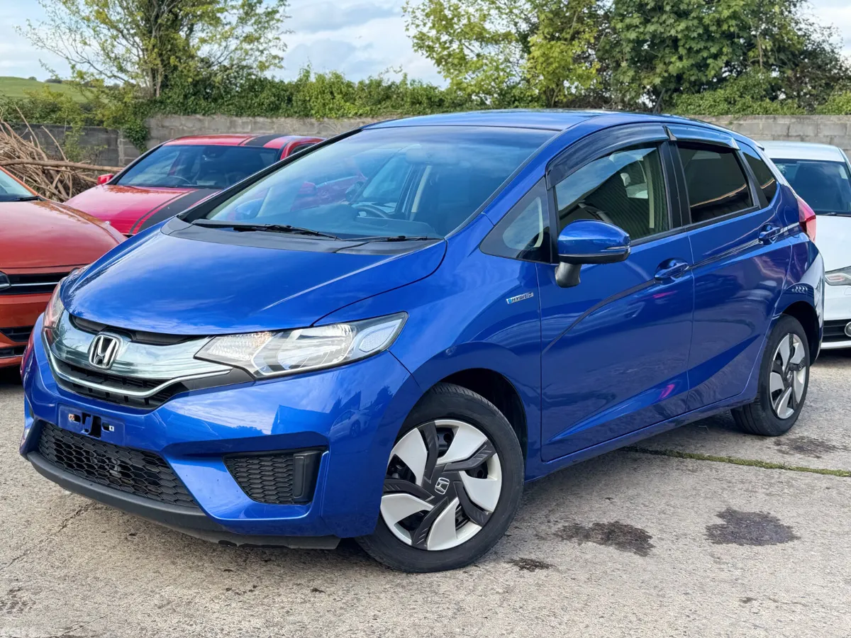 Honda Fit Hatchback, Petrol Hybrid, 2014, Blue