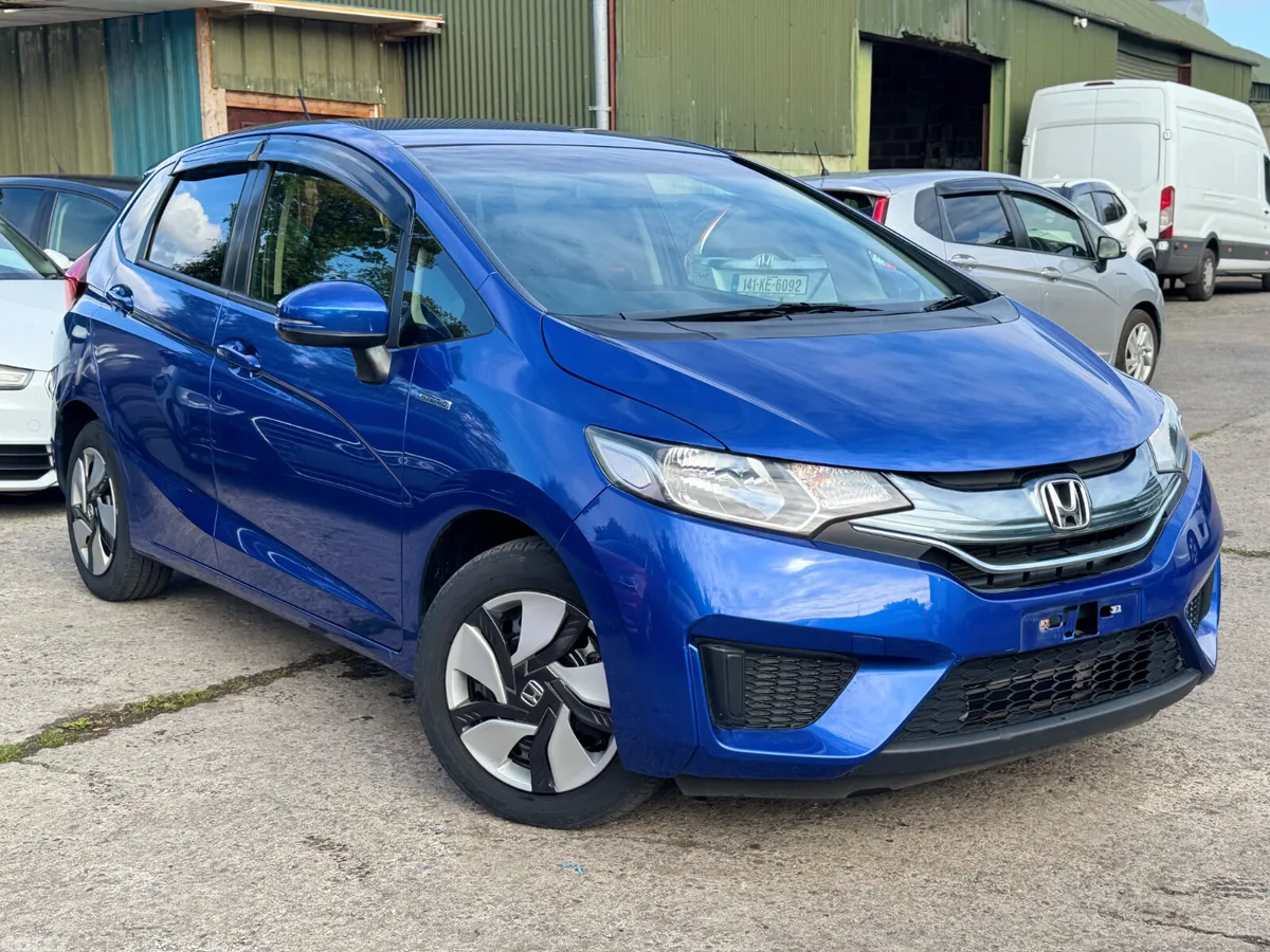 Honda Fit Hatchback, Petrol Hybrid, 2014, Blue