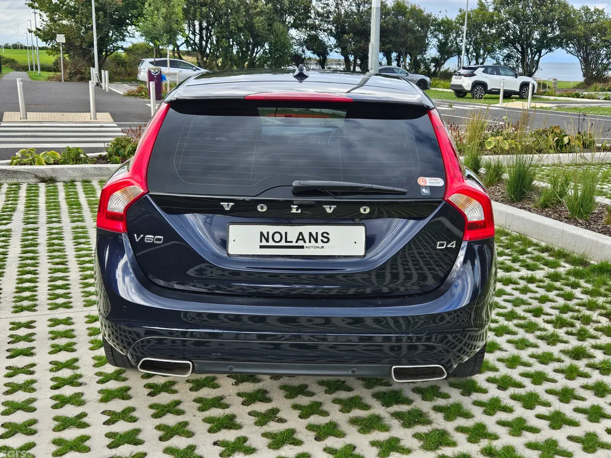 Volvo V60 Estate, Diesel, 2018, Blue