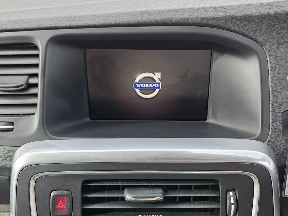 Volvo V60 Estate, Diesel, 2018, Blue