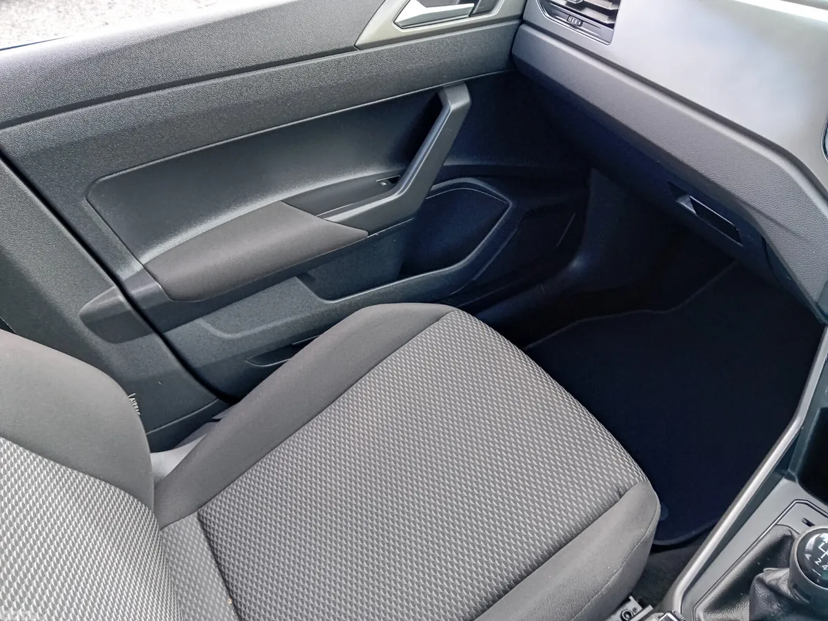 Volkswagen Polo Hatchback, Petrol, 2020, Red