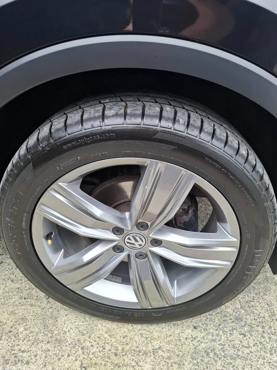 Volkswagen Tiguan SUV, Diesel, 2019, Black