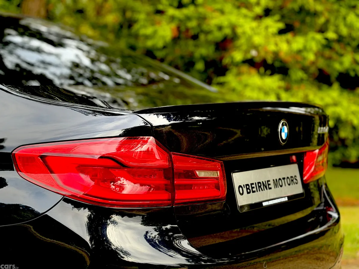 BMW 5-Series Saloon, Diesel, 2019, Black