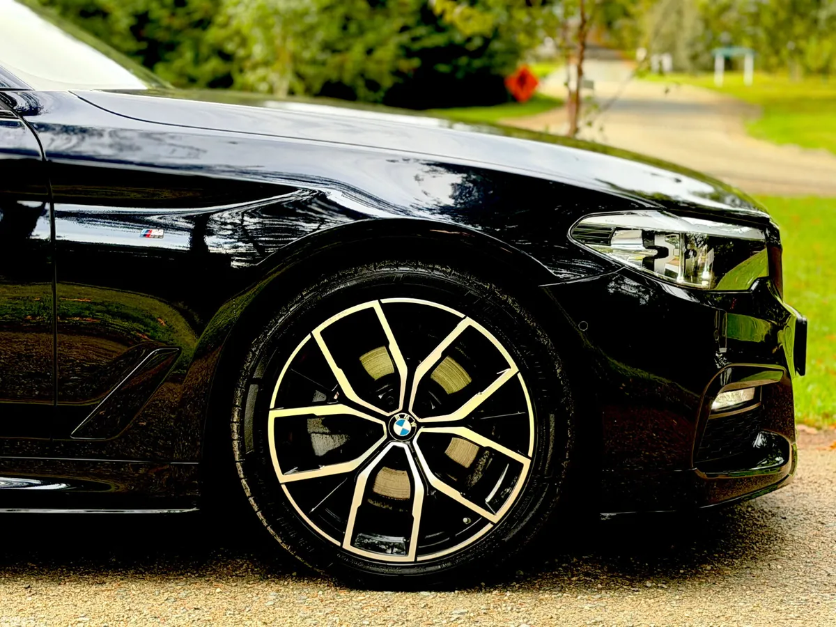 BMW 5-Series Saloon, Diesel, 2019, Black
