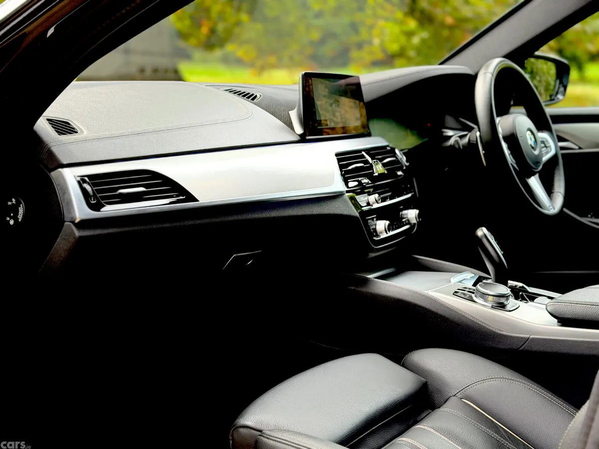 BMW 5-Series Saloon, Diesel, 2019, Black